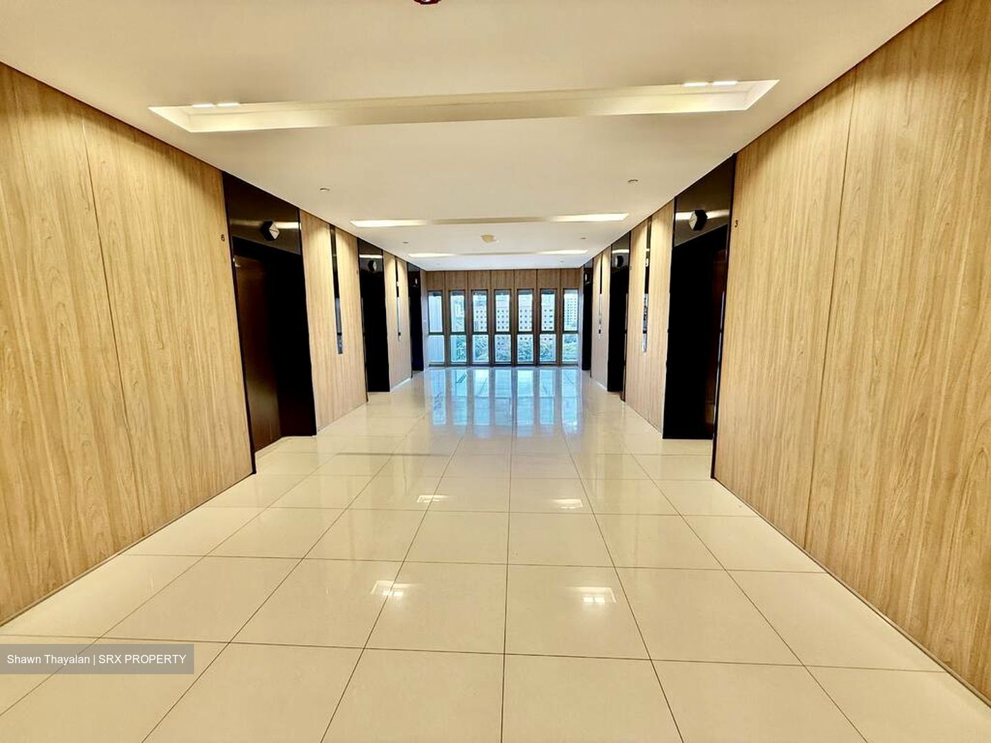 111 Somerset (D9), Office #528222241